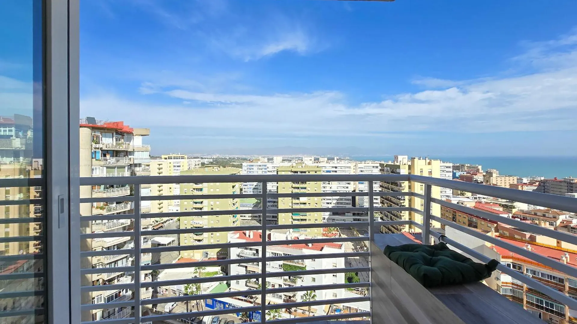 Special Sky Suite - Sea & Mountain Views- Torremolinos Center 0*,