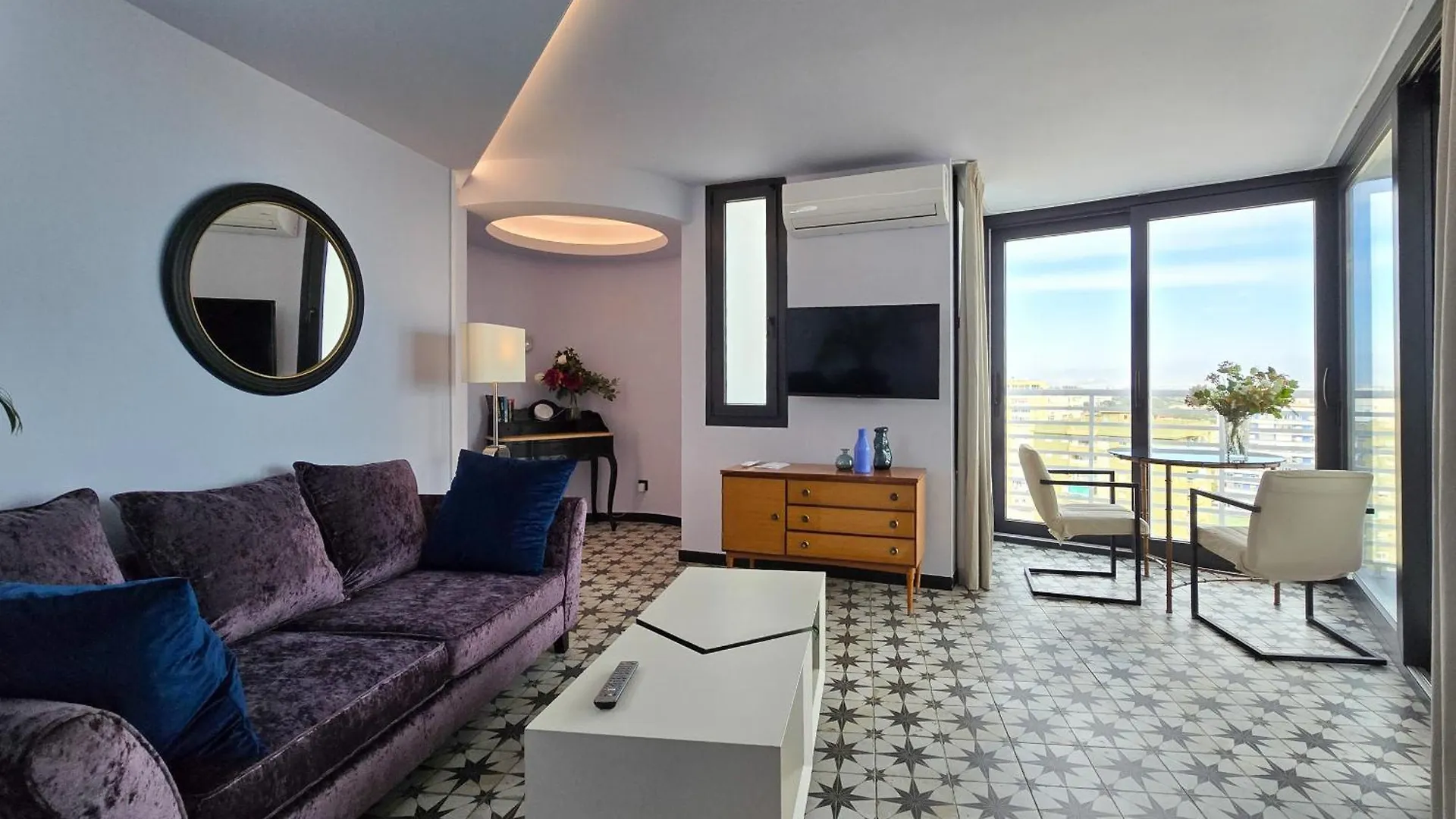 Special Sky Suite - Sea & Mountain Views- Torremolinos Center アパート