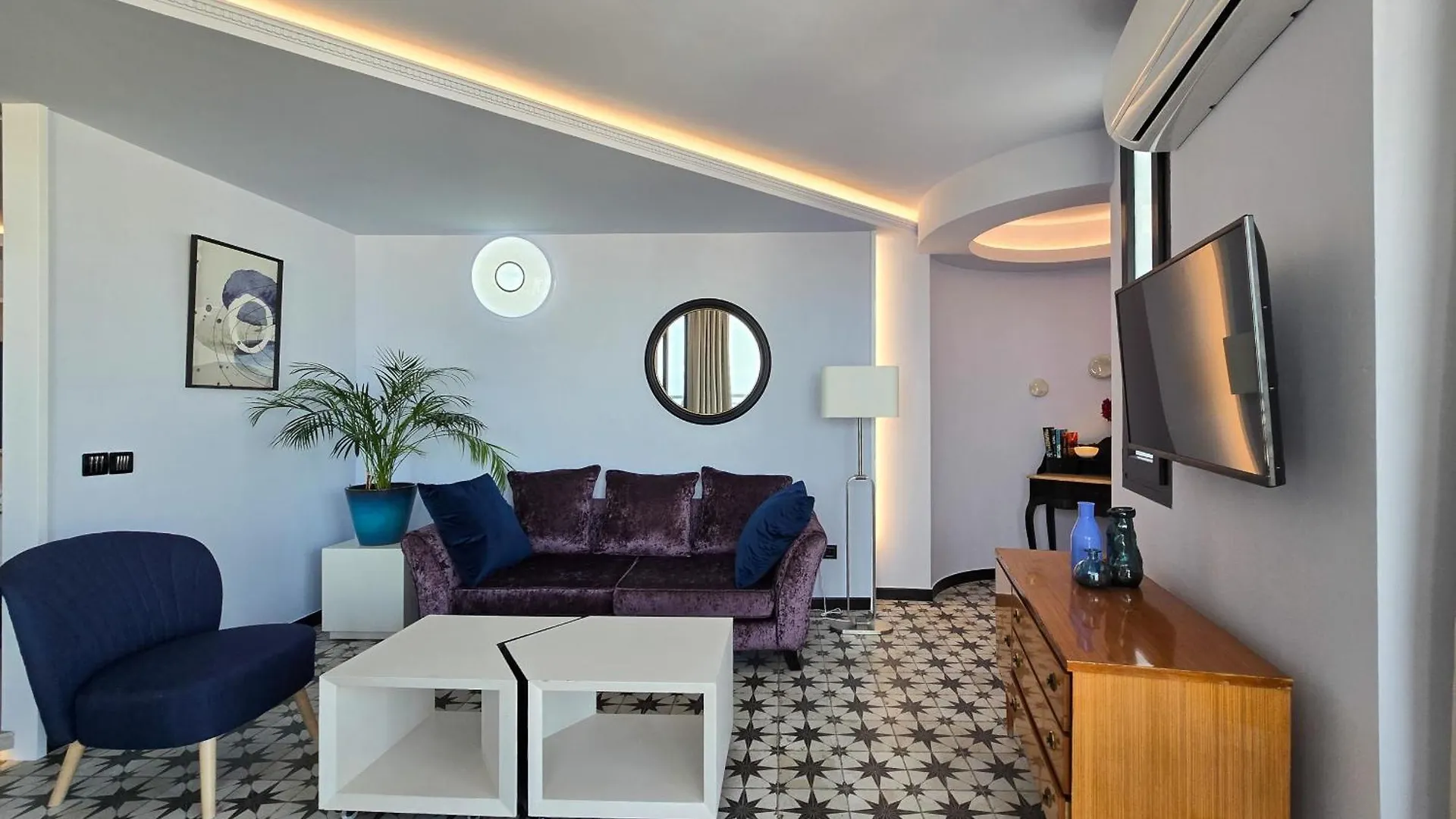 Apartment Special Sky Suite - Sea & Mountain Views- Torremolinos Center